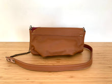 Charger l&#39;image dans la galerie, Mini sac Maureen camel